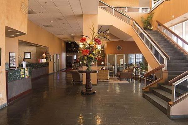 THE AUSTIN CONVENTION HOTEL AND SPA (Hot Springs)